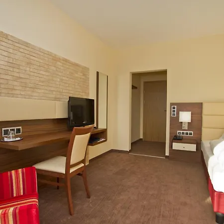 Hotel Schönis-landhotel 3*