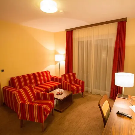 Hotel Schoenis-landhotel Bad Mitterndorf